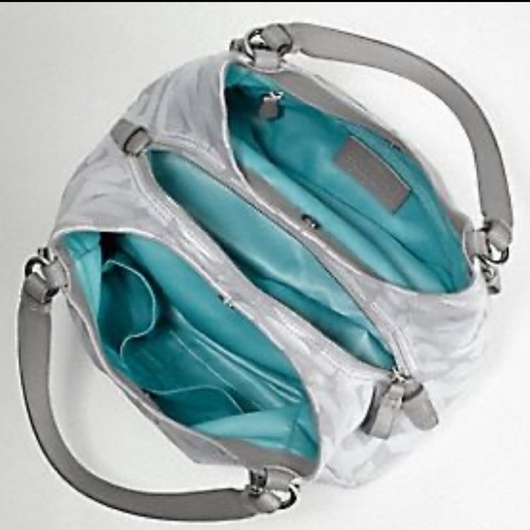 COACH AUTHENTIC MADISON SHANTUNG CHAINLINK SHOULDER BAG 17072 - Picture 11 of 14